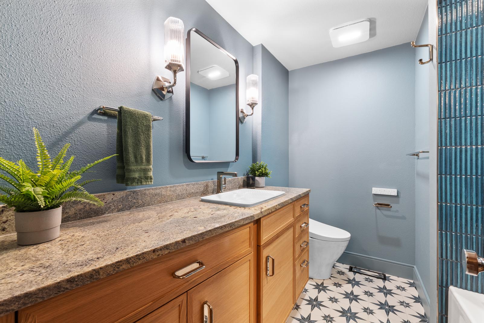 Guest-Bath-01-IMG_2212