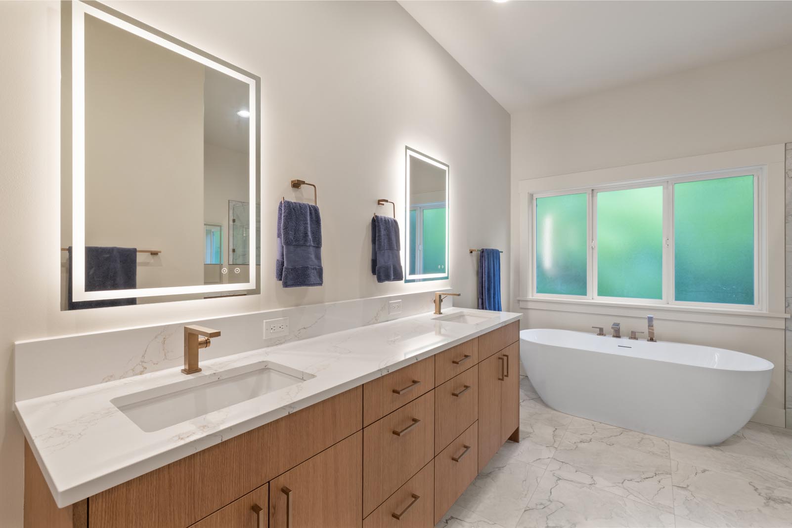 Modern Elegance 2 Bathrooms